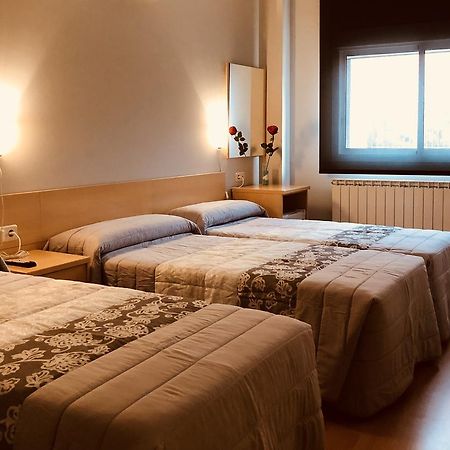 Hotel Vinas 17 Teruel Luaran gambar