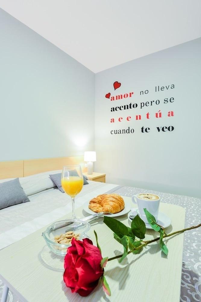 Hotel Vinas 17 Teruel Luaran gambar