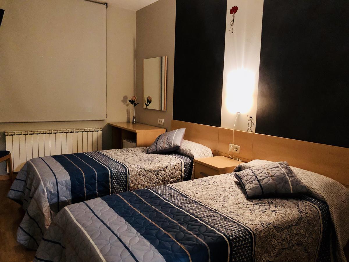 Hotel Vinas 17 Teruel Luaran gambar