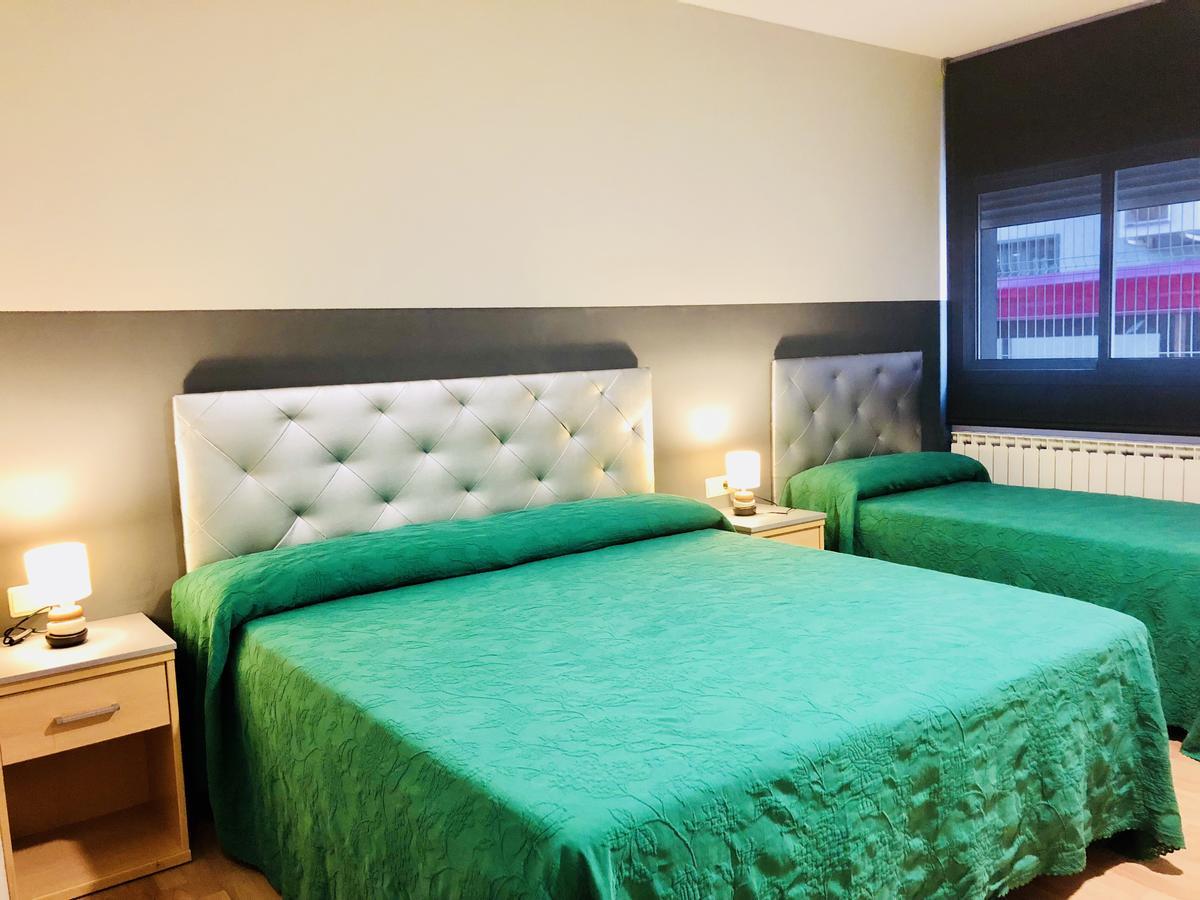 Hotel Vinas 17 Teruel Luaran gambar